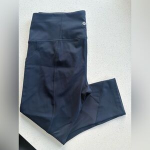Lululemon navy High-Waisted cropped Leggings